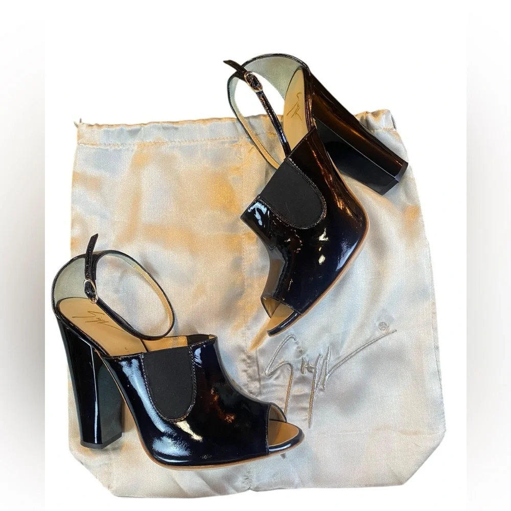 Giuseppe Zanotti Black Patent Leather Peep-Toe Heels Y2K GORGEOUS 7.5